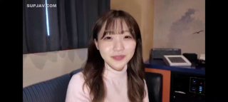 9分颜值极品美女！全身粉嫩外表甜美！性感情趣内衣，粉嫩小穴掰开自摸，翘起美腿看的清楚